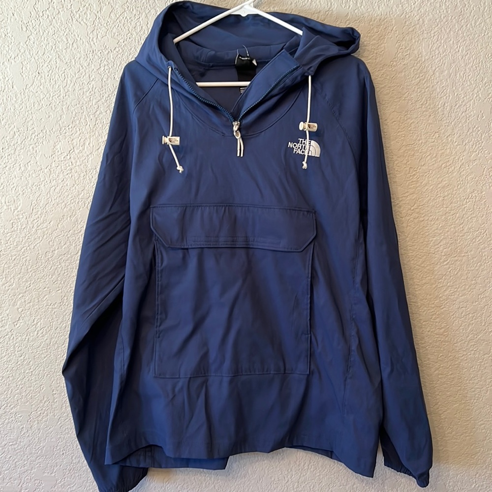 Brand new mens NorthFace waterproof pullover